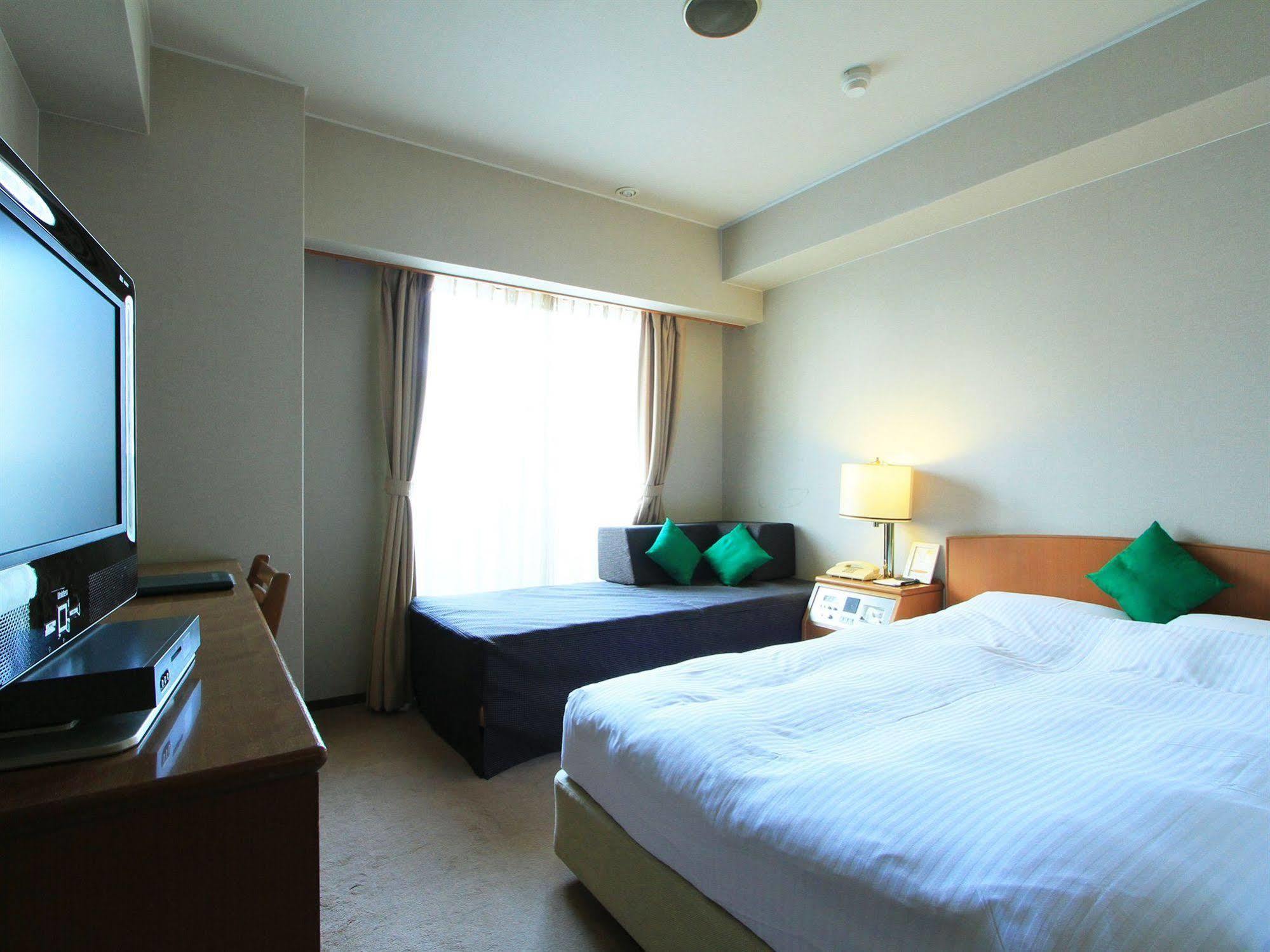 Daiichi Grand Hotel Kobe Sannomiya Exterior foto
